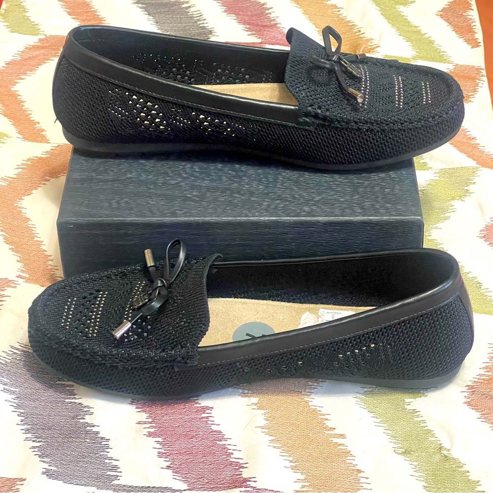 Daisy Fuentes, Women’s Black Slip-On Knit Flats – Lightweight & Comfortable